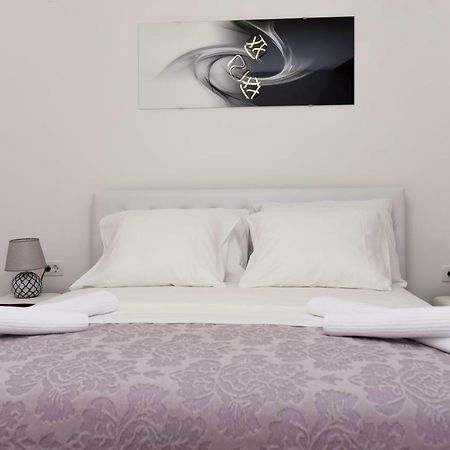 Lux Apartman Casablanca Pluzine Bagian luar foto