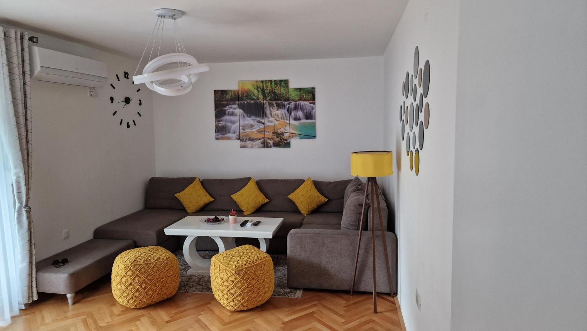 Lux Apartman Casablanca Pluzine Bagian luar foto