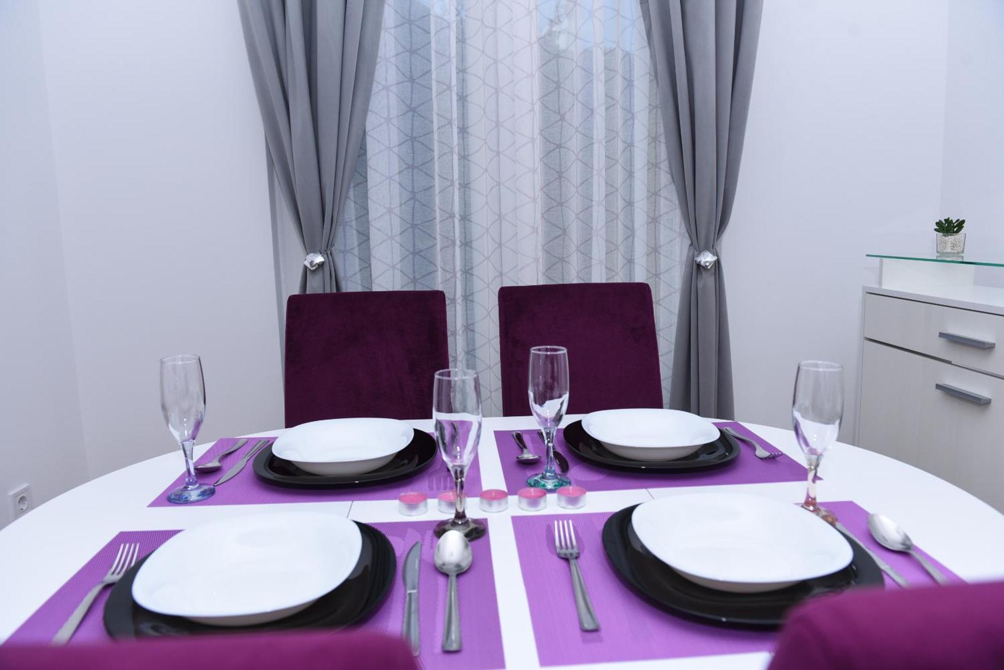 Lux Apartman Casablanca Pluzine Bagian luar foto
