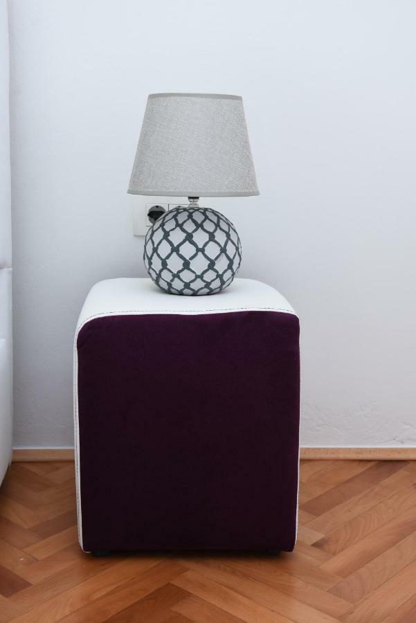 Lux Apartman Casablanca Pluzine Bagian luar foto