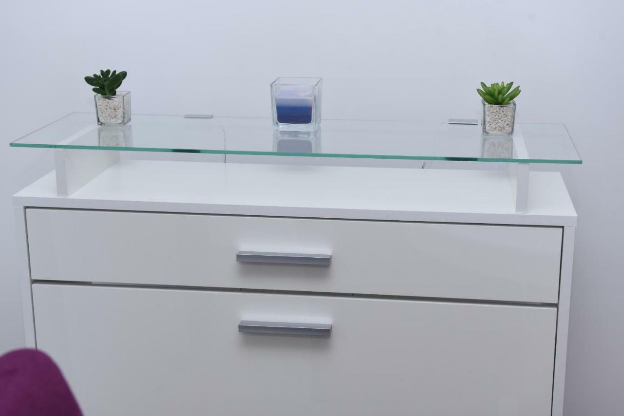 Lux Apartman Casablanca Pluzine Bagian luar foto